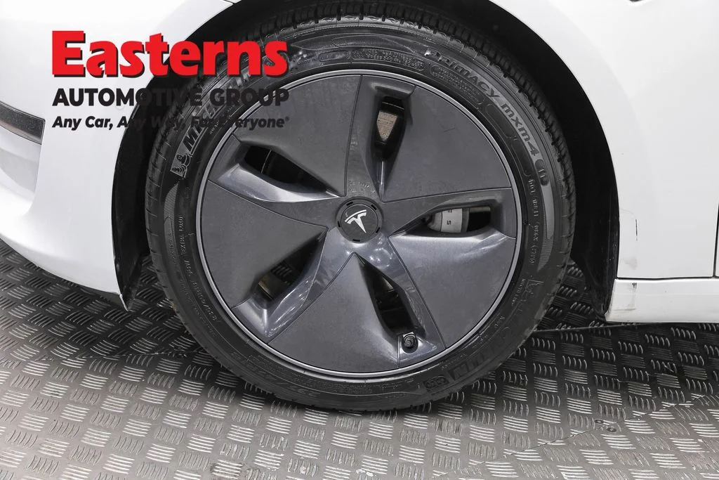 Used 2022 White Tesla Long Range image 26
