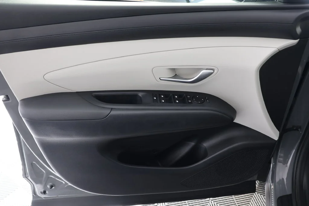 Used 2025 Gray Hyundai SEL image 24