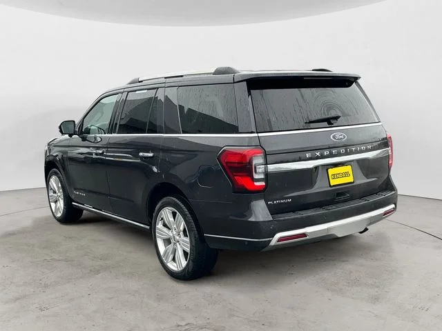 Used 2024 Gray Ford Platinum image 7