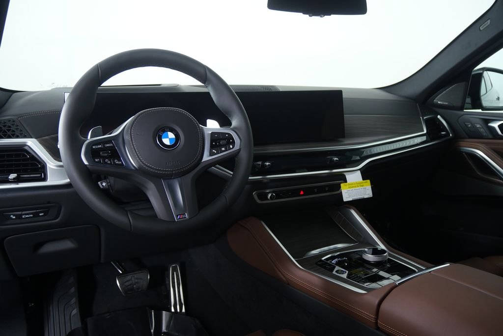 Used 2027 Green Metallic BMW xDrive40i image 17