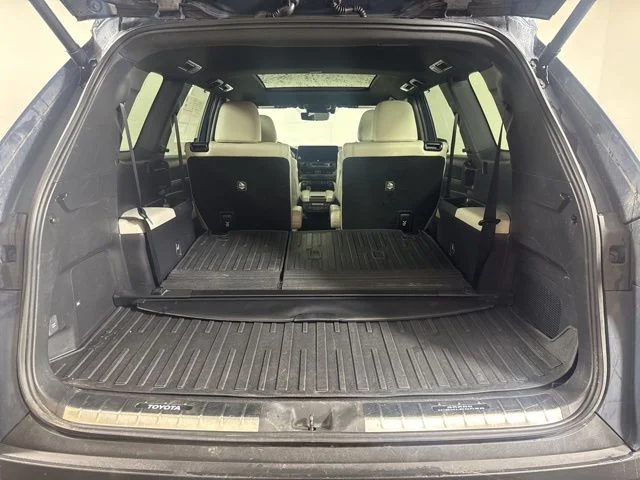 Used 2024 Cloud Toyota MAX Platinum image 23
