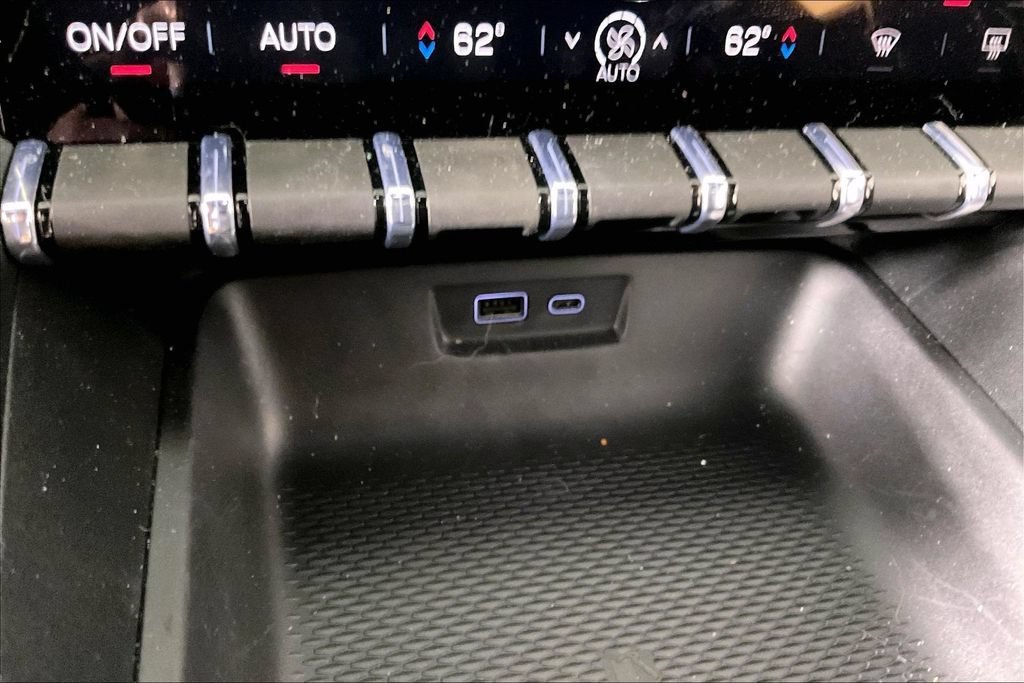 2026 GMC Terrain AT4 - Photo 14