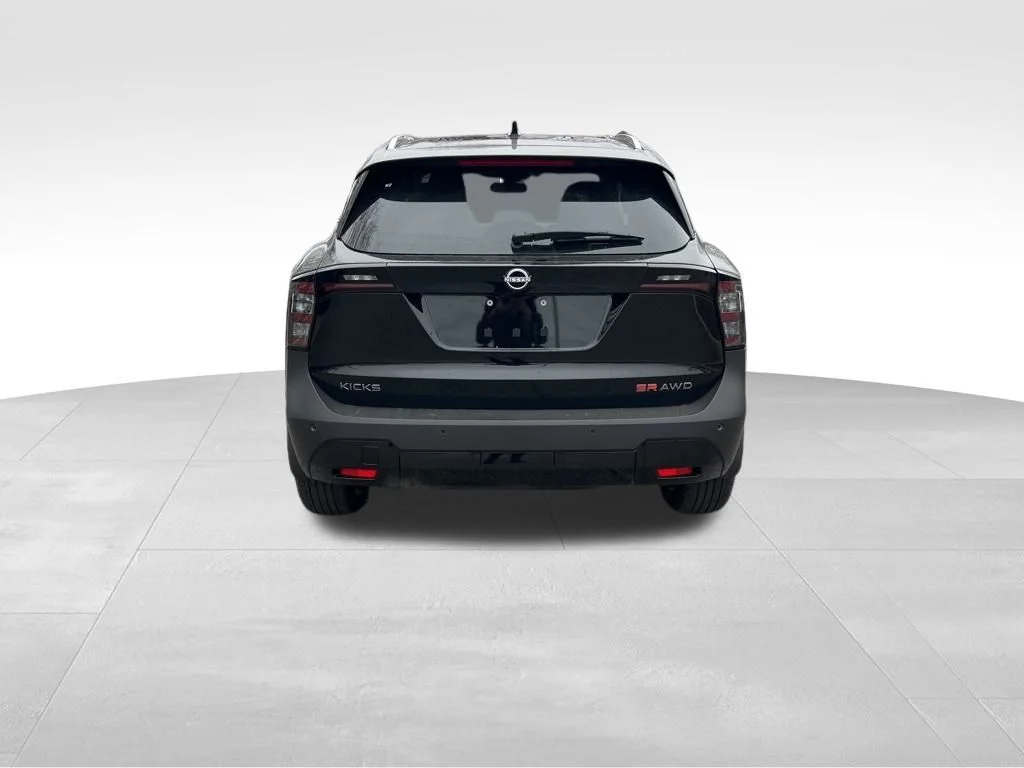 2025 Nissan Kicks SR AWD - Photo 3