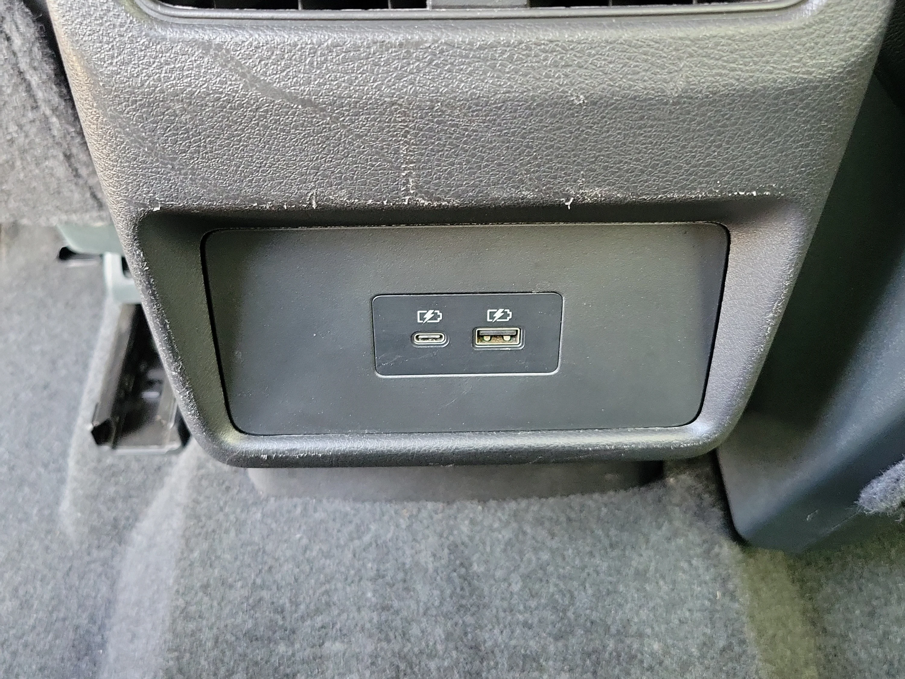 Used 2023 Boulder Gray Pearl Nissan SL image 19