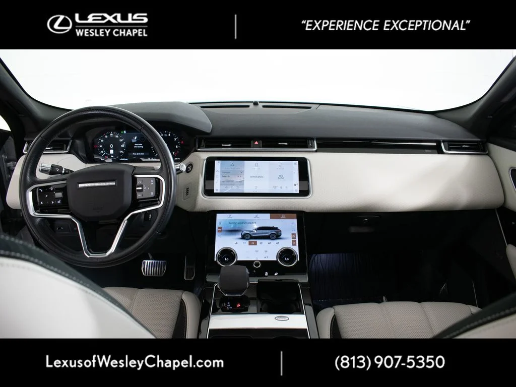 Used 2021 Silver Land Rover R-Dynamic S image 16