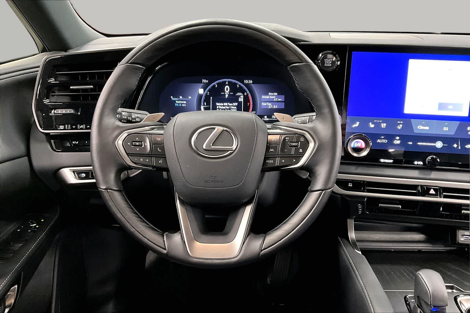 Used 2026 Iridium Lexus Premium image 6