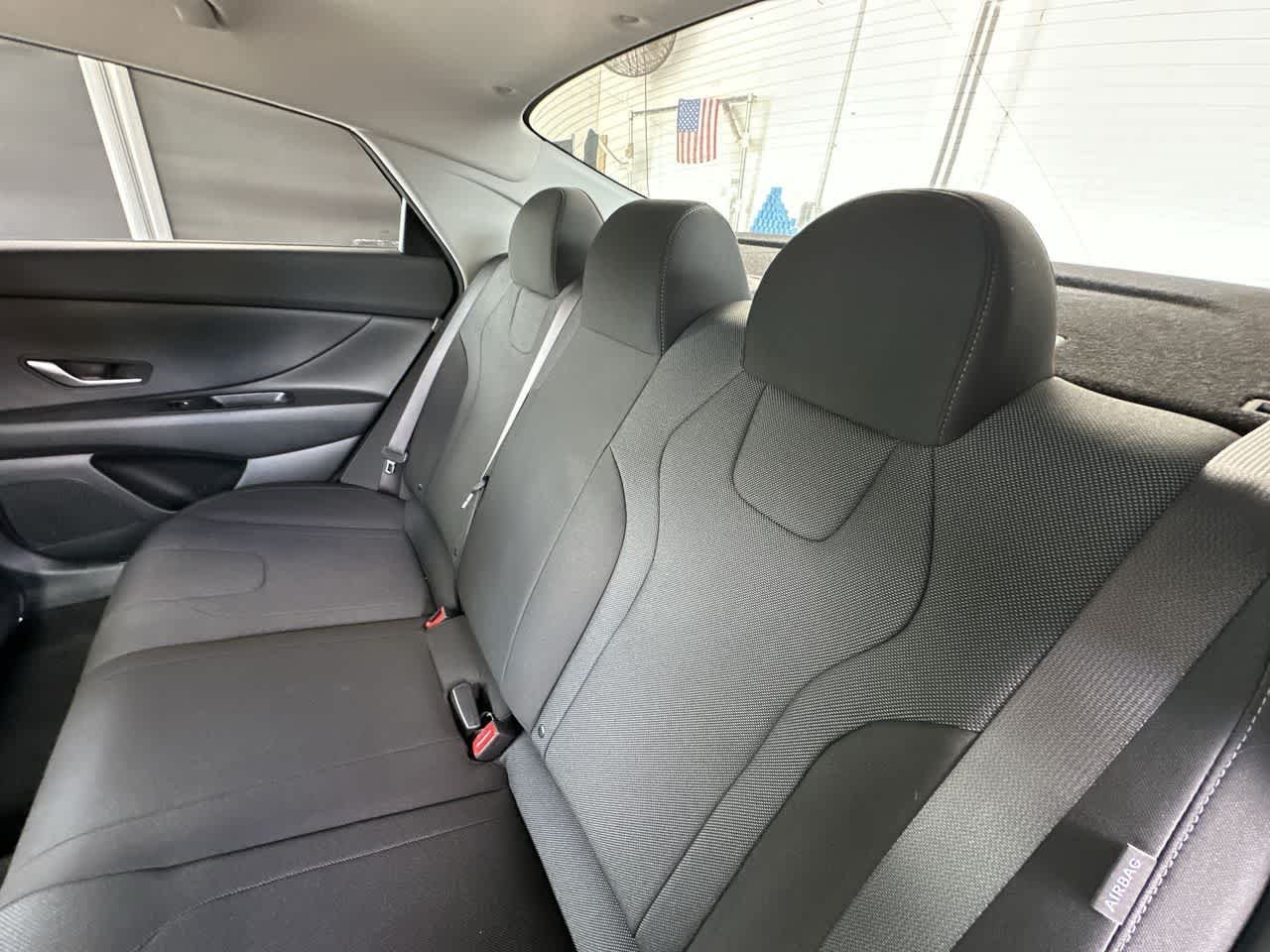 2026 Hyundai Elantra SE - Photo 22