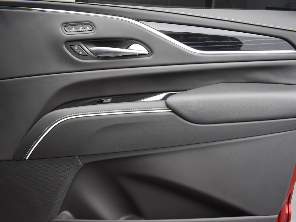2023 CADILLAC ESCALADE - Image 32
