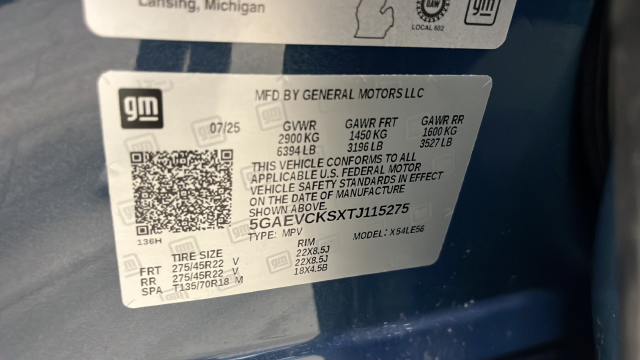 Used 2026 Ocean Blue Metallic Buick Avenir image 30