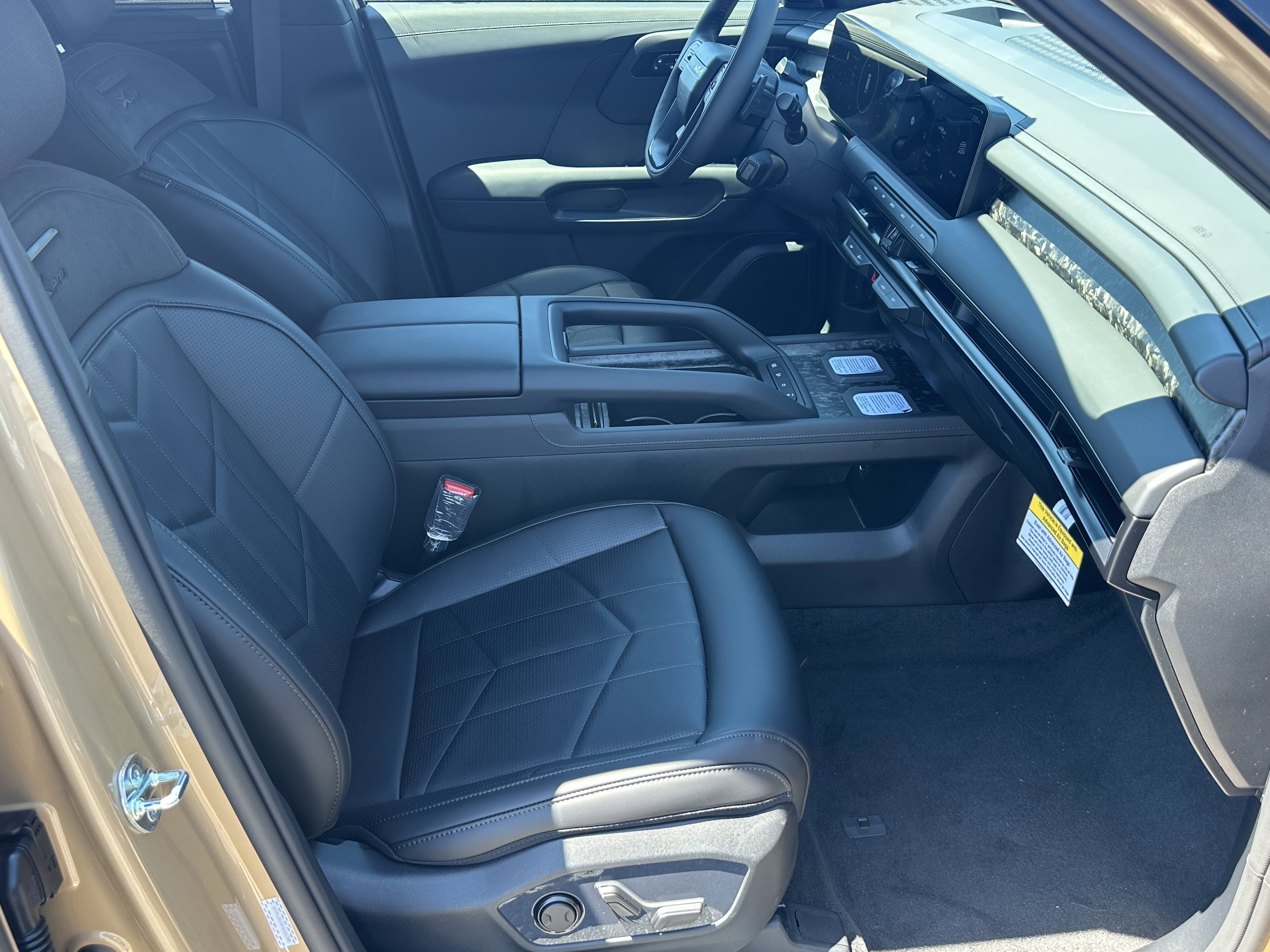 New 2027 Terrain Brown Kia X-Pro SX Prestige image 14