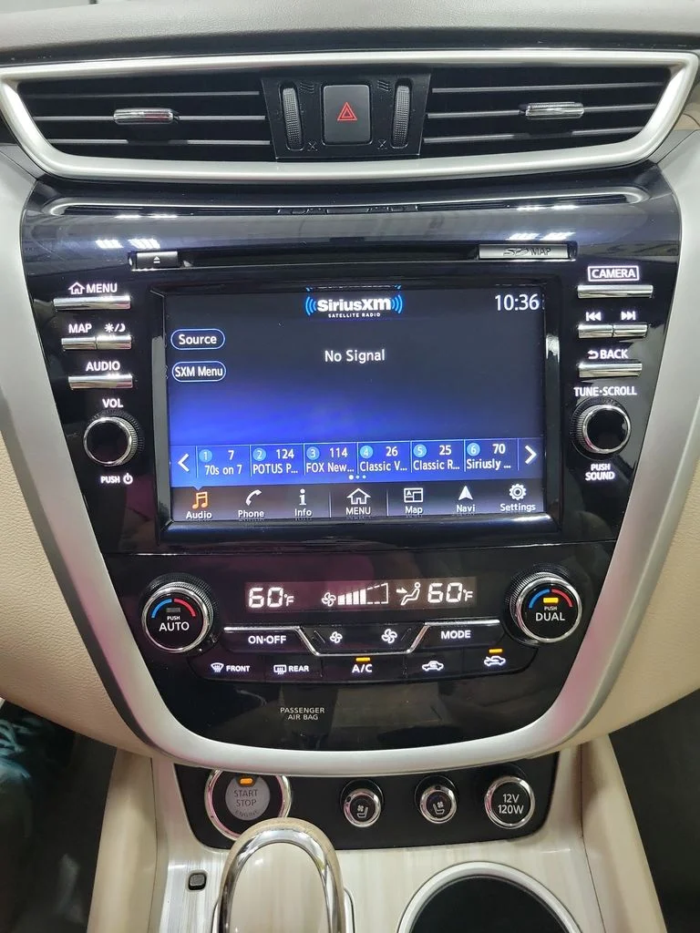 Used 2015 Red Nissan Platinum image 5