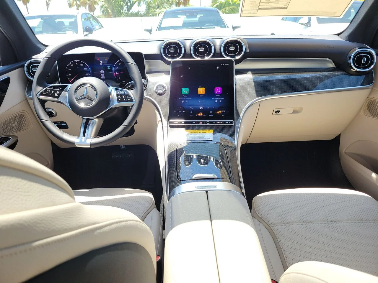 New 2026 Cirrus Silver Metallic Mercedes-Benz GLC 300 image 13