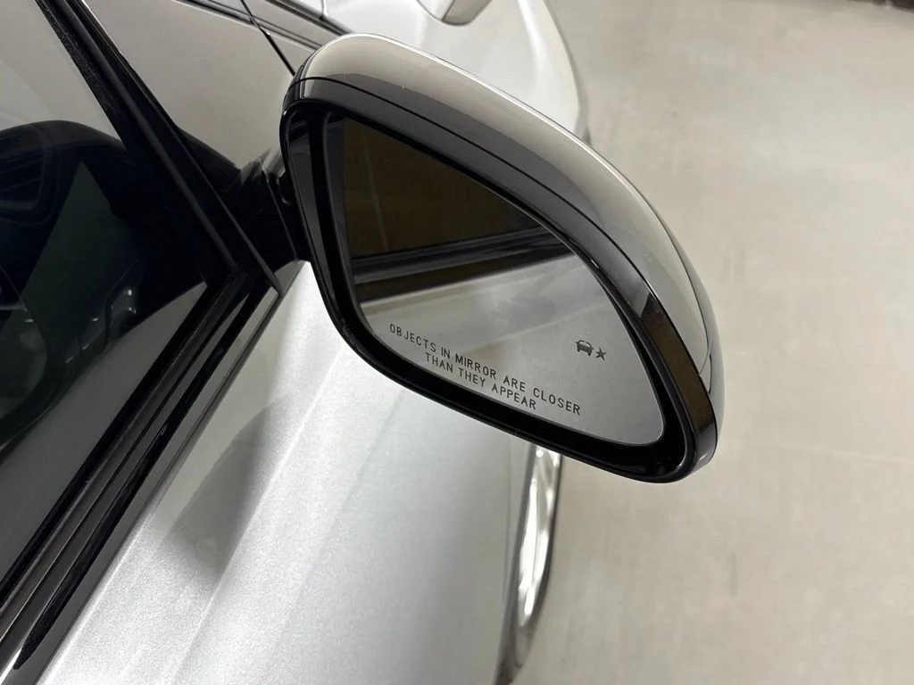 2027 Chevrolet Bolt LT - Photo 17