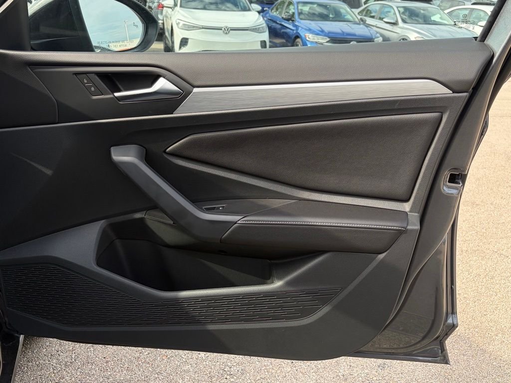 New 2026 Platinum Gray Metallic Volkswagen 1.5T Sport image 19