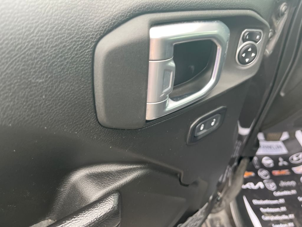 Used 2023 Gray Jeep Willys 4xe image 10