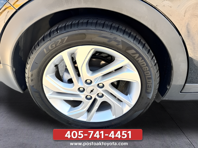 Used 2022 Black Chevrolet 1LT image 33