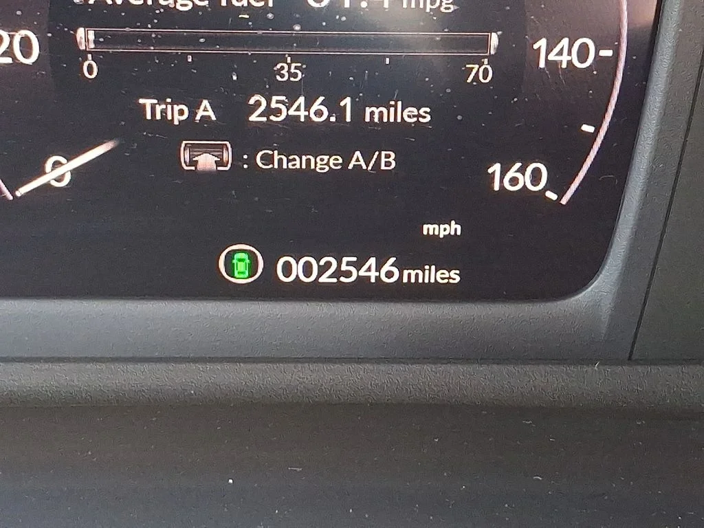 Certified Used 2025  Honda SE image 19