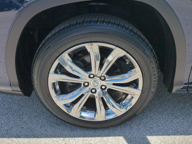 Used 2018 Blue Lexus 350L image 10