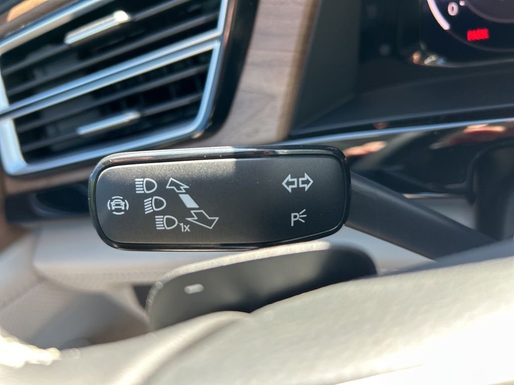 2026 Volkswagen Atlas SE w/Tech - Photo 24