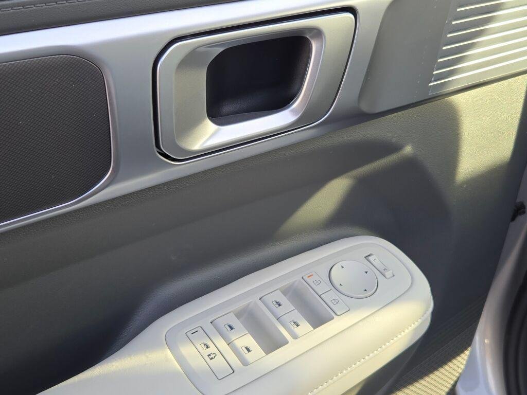 New 2026 Silver Hyundai SEL AWD image 20