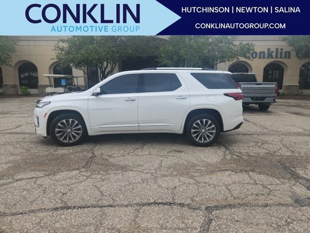 2023 Chevrolet Traverse AWD Premier's photo