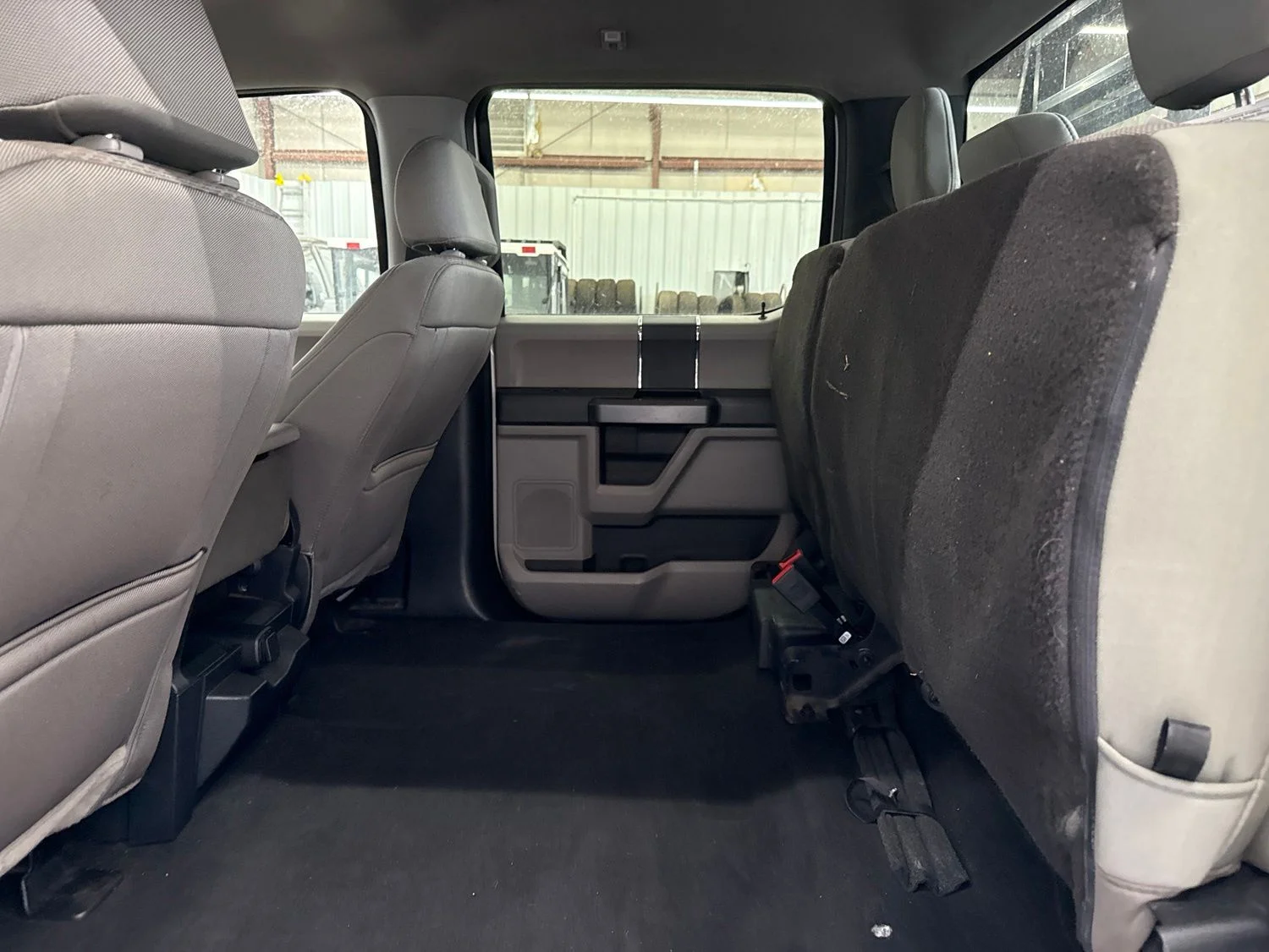 Used 2022 Oxford White Ford XLT image 18