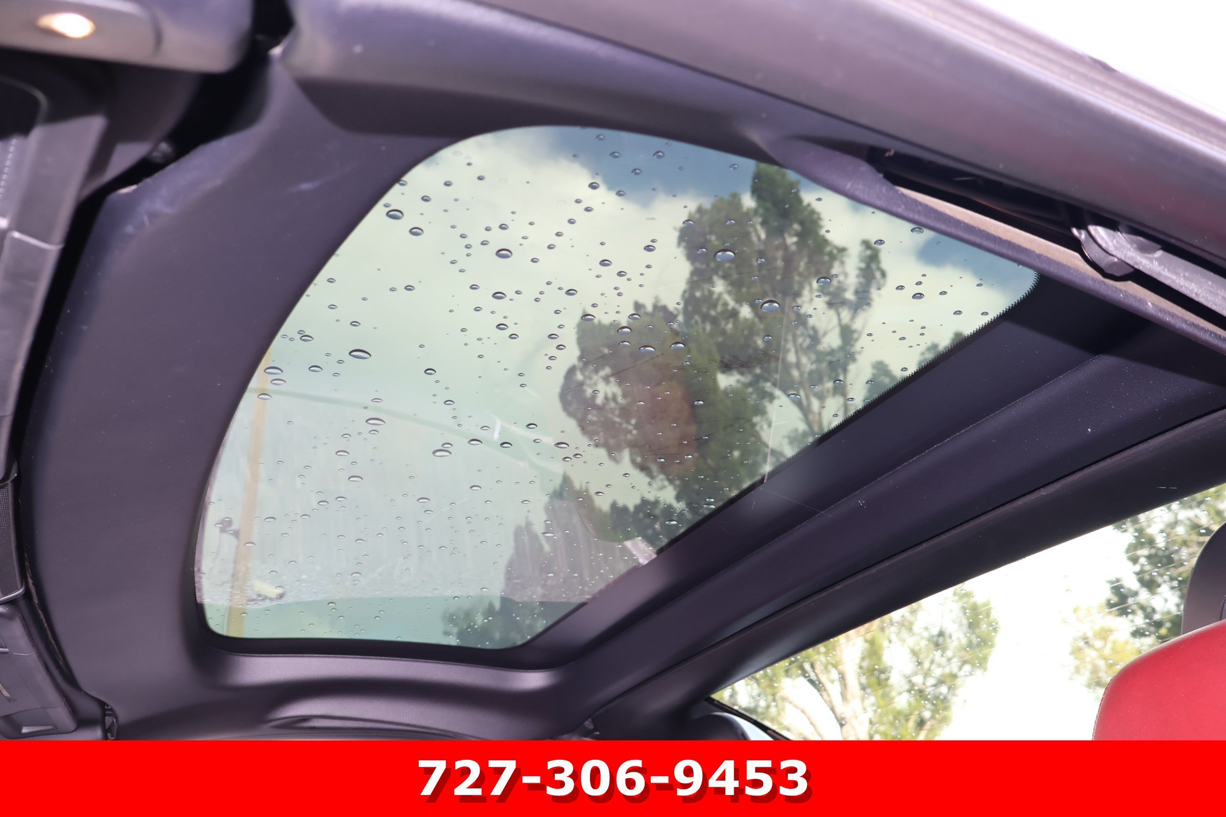 Used 2016 Silver Mercedes-Benz SLK 300 image 4