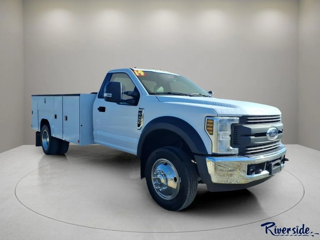 2019 Ford F-450 Super Duty Chassis Cab