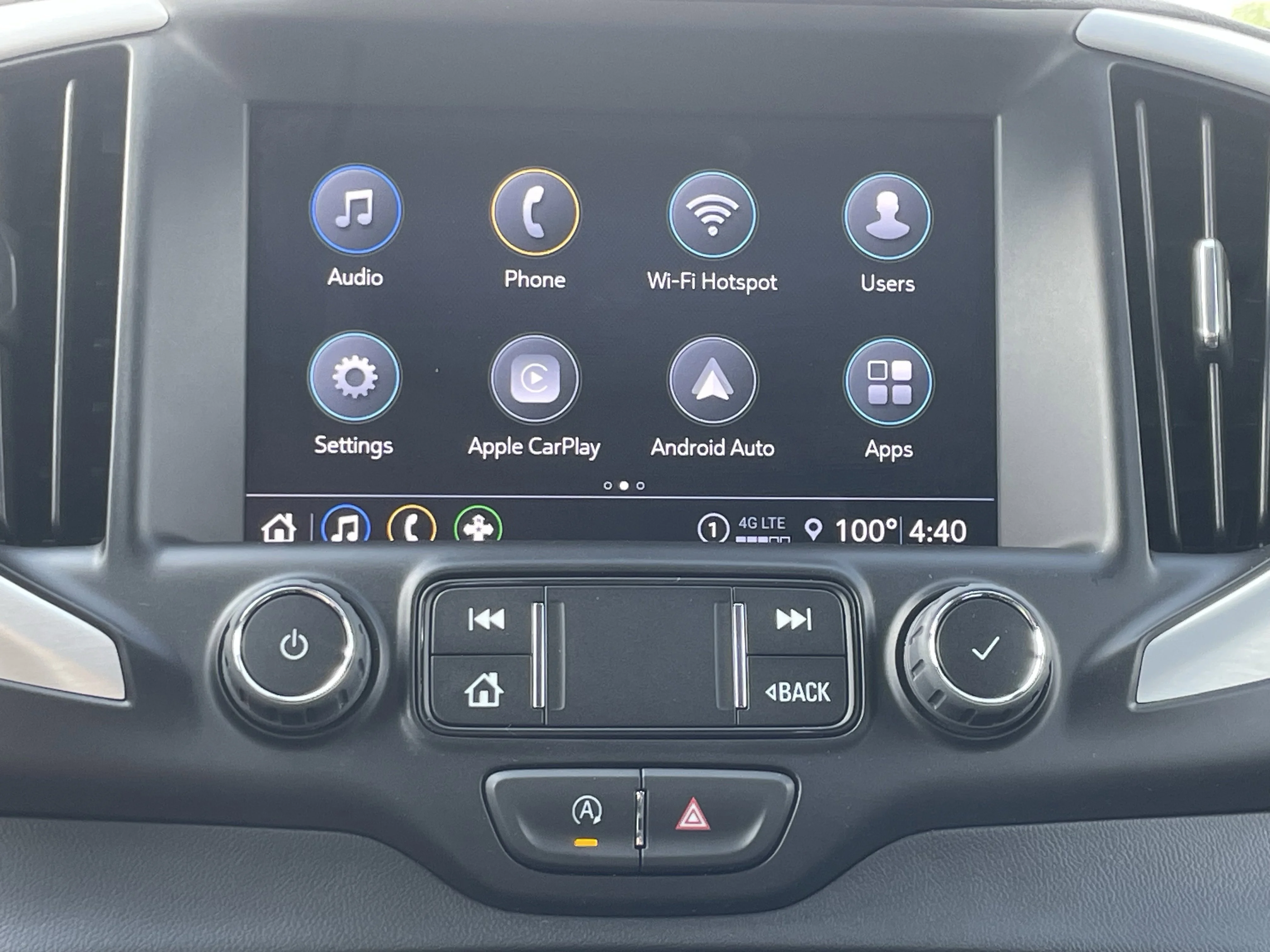 Used 2023 Marine Metallic GMC SLT image 24