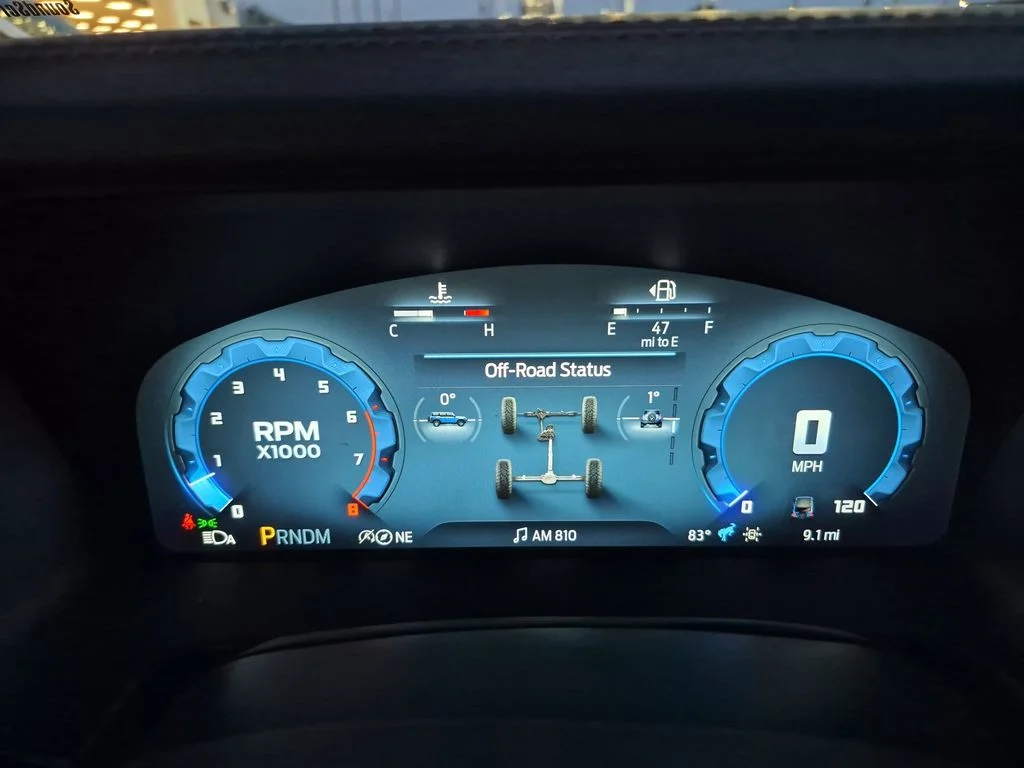 New 2025 Velocity Blue Metallic Ford Badlands® image 24