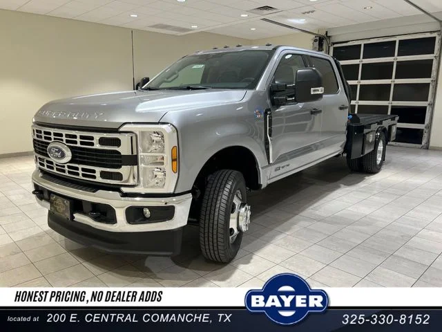 New 2026 Silver Ford XLT image 1