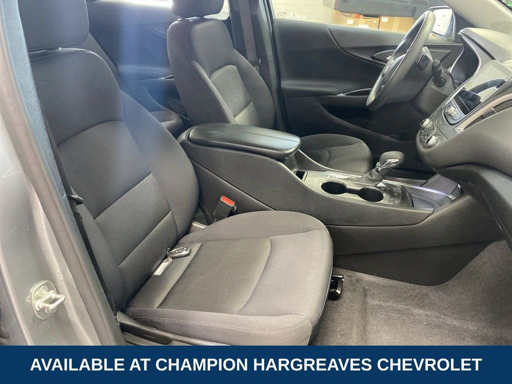 Used 2024 Sterling Gray Metallic Chevrolet LT image 36