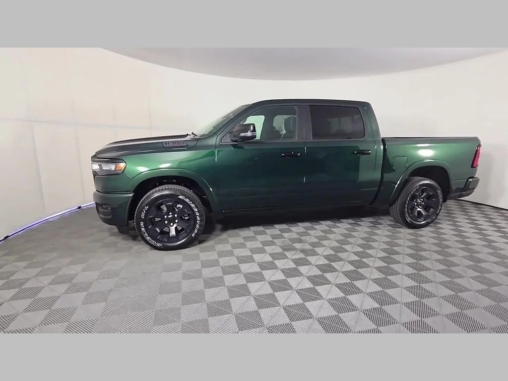 New 2026 Serrano-Green Metallic Exterior Paint RAM Big Horn image 36