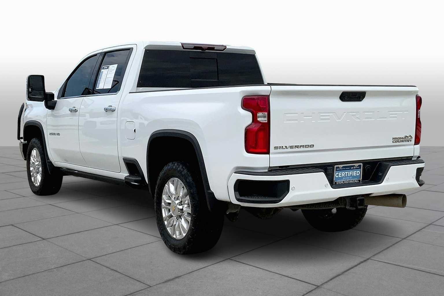 Used 2023 Summit White Chevrolet High Country image 12