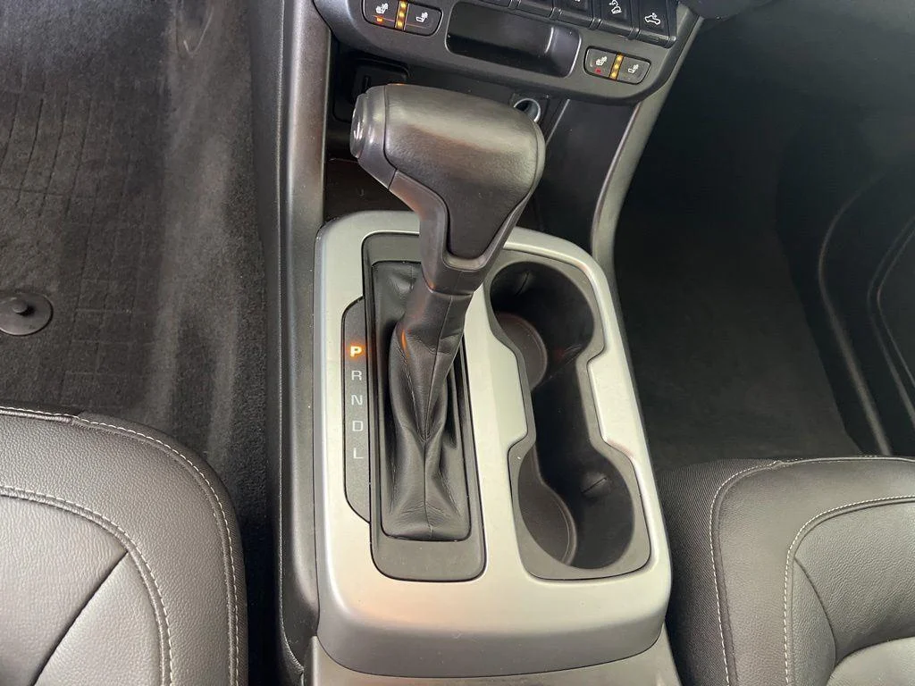 Used 2021 Black Chevrolet ZR2 image 18