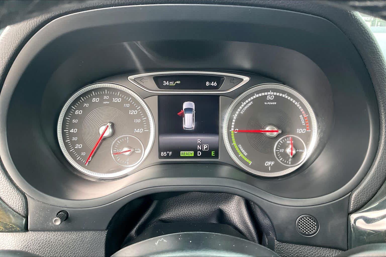 Used 2017 Cirrus White Mercedes-Benz B 250e image 20