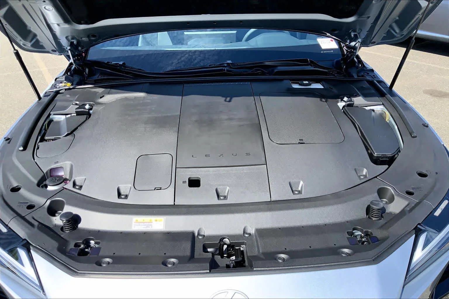 New 2026 Iridium Lexus PREMIUM AWD image 16
