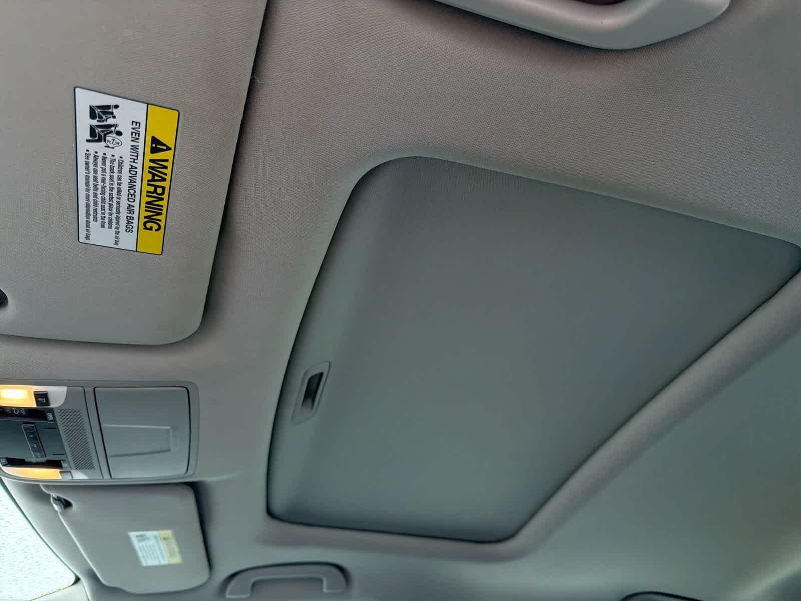 Used 2017 Bellanova White Pearl Acura V6 image 20