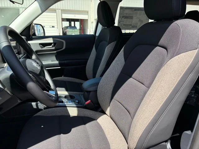 New 2026 Azure Gray Metallic Ford Big Bend image 8