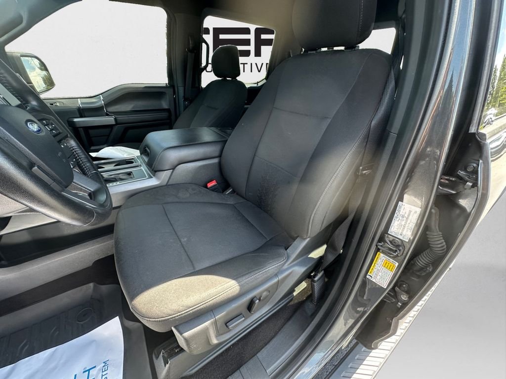 Used 2019 Gray Ford XLT image 25