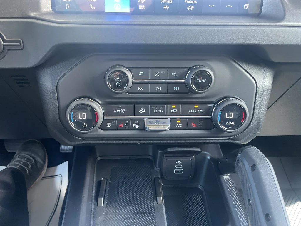 New 2026 Shelter Green Metallic Ford Raptor® image 24