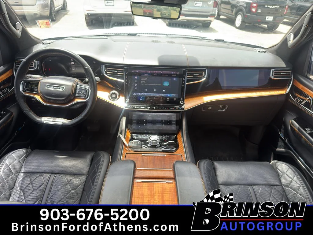 Used 2022 Bright White Clearcoat Jeep Series III image 20