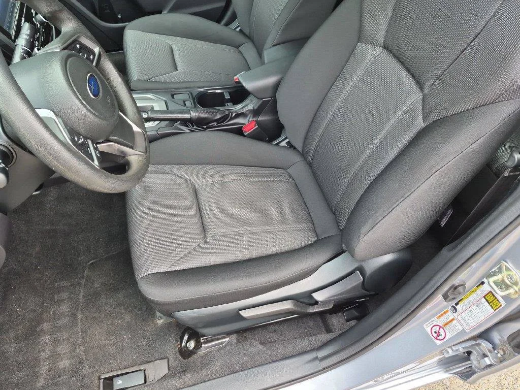 Used 2020 Silver Subaru Base image 20