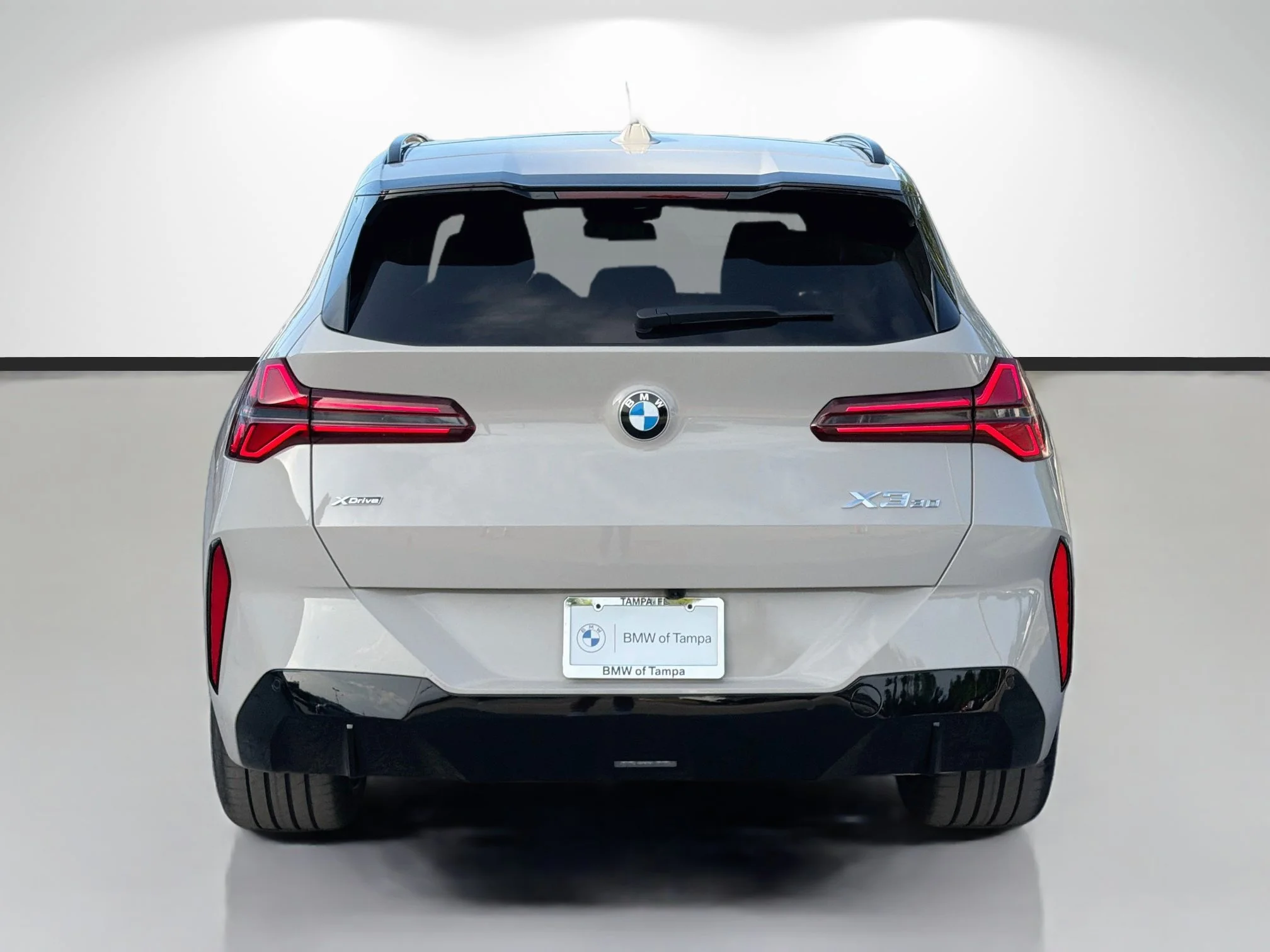 New 2026 Dune Grey Metallic BMW 30 xDrive image 4