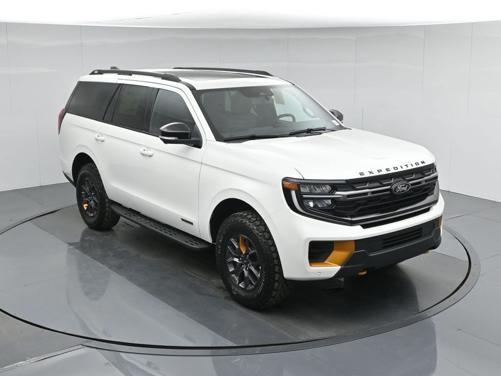 New 2026 Star White Metallic Tri-Coat Ford Tremor image 42