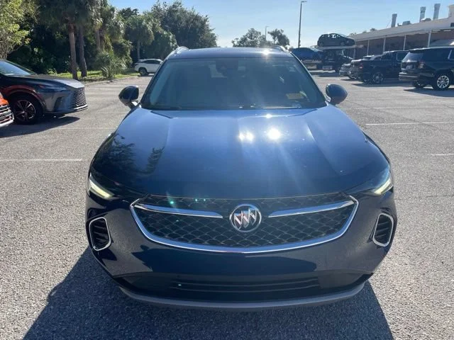 Used 2022 Sapphire Metallic Buick Avenir image 6