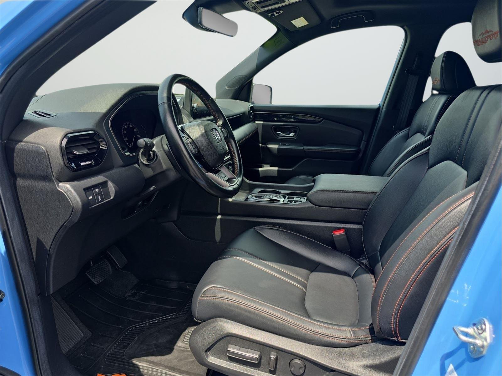 Used 2024 Diffused Sky Blue Pearl Honda TrailSport image 10