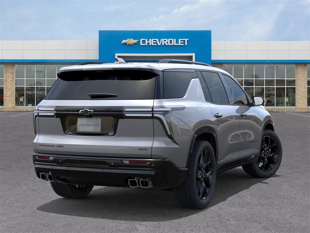 2026 Chevrolet Traverse RS photo 2