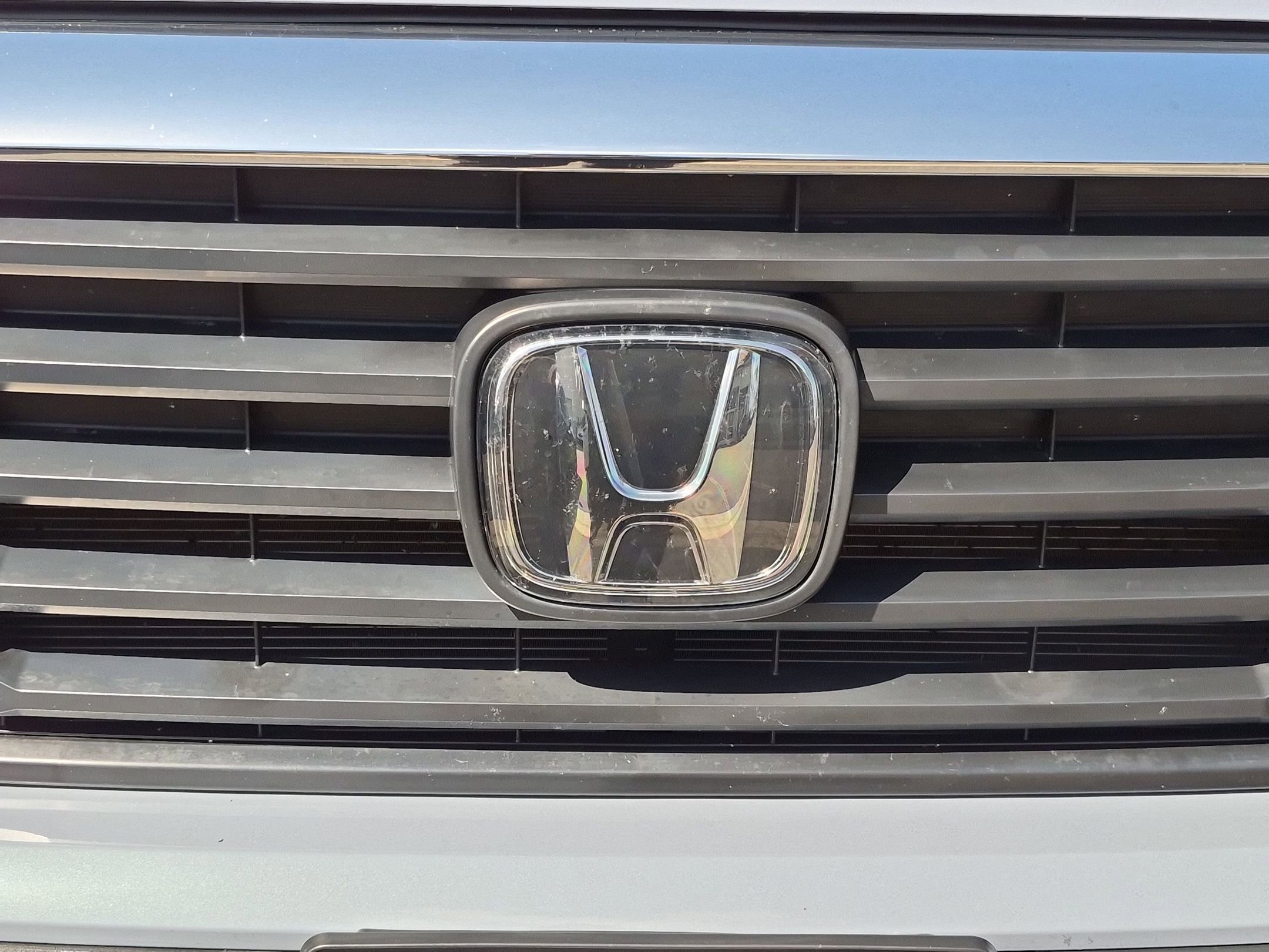 Certified Used 2023 Sonic Gray Pearl Honda RTL image 9