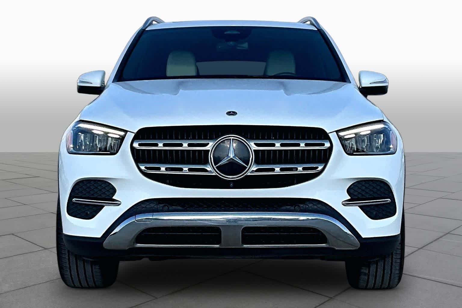 Used 2025 Polar White Mercedes-Benz GLE 350 image 4